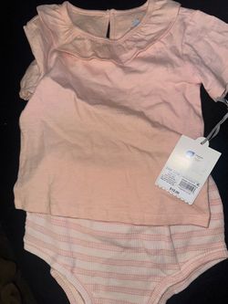 Baby Girl 2-Piece Pink Top and Shorts Set