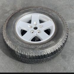 1 — 255/75r17 Jeep Cherokee Rim Wheels 5x127 5x5 100% New Tires Treads !