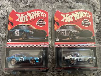 Hot Wheels RLC Datsun 240Z 1970 CHASE and Regular