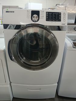 Samsung Dryer Large Capacity On Great Working Condition