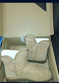 Tan Boots
