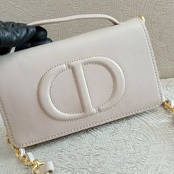 CD Pre-owned Purse 