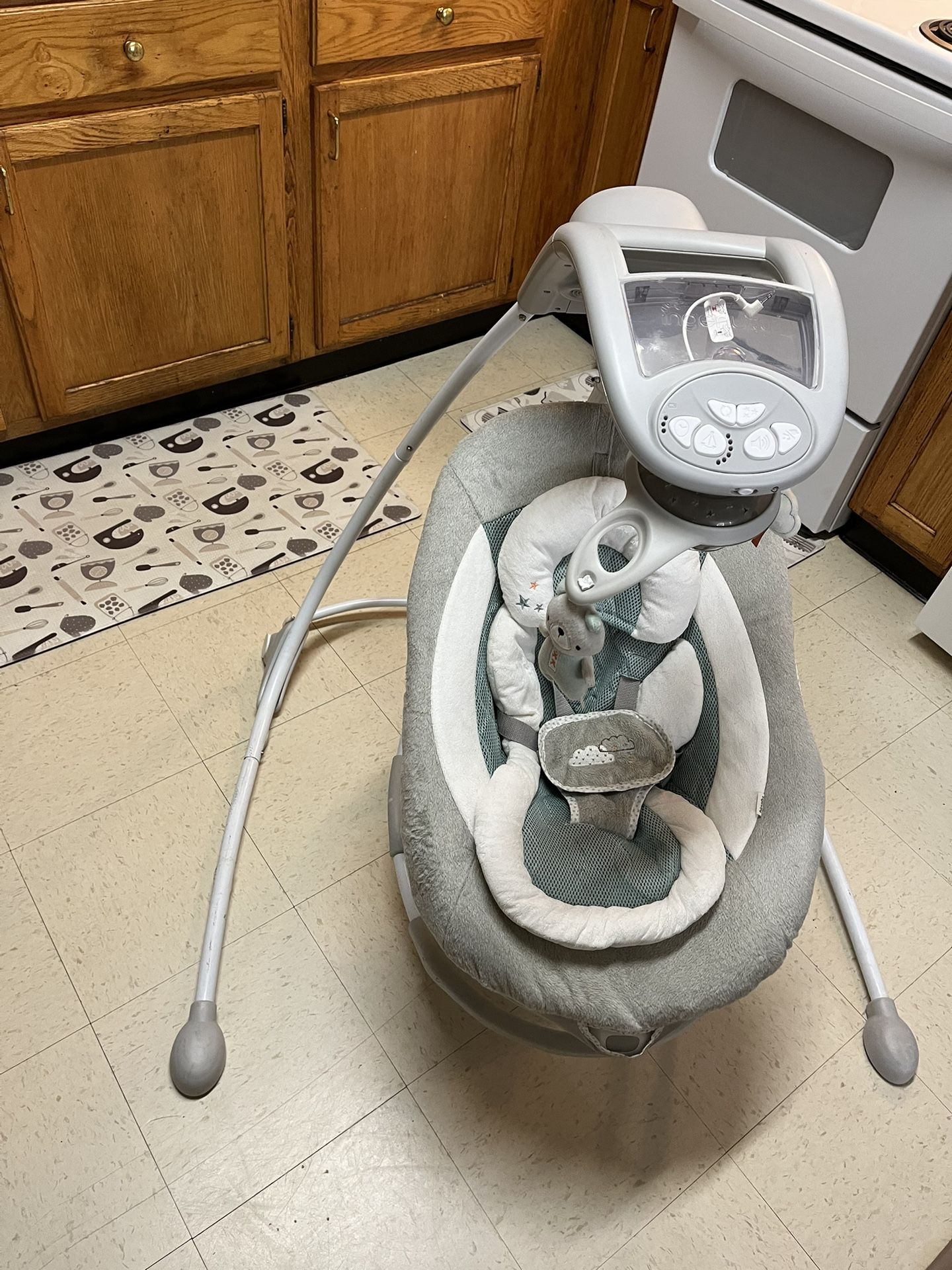 3 In 1 Swing Rocker. Awesome For Child Under 9 Months.