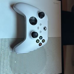 White Xbox One