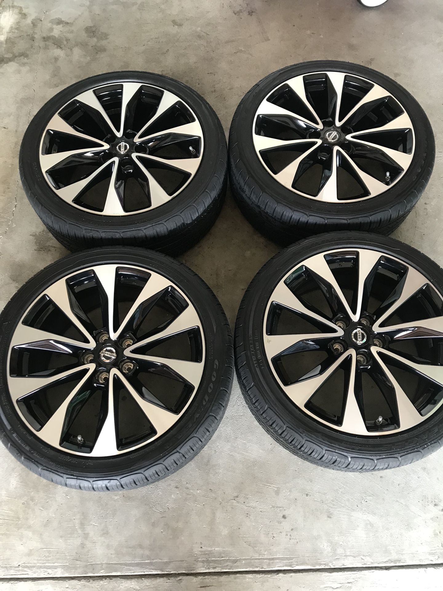 Nissan Maxima Rims 19 Oem factory for Sale in Castro Valley, CA - OfferUp