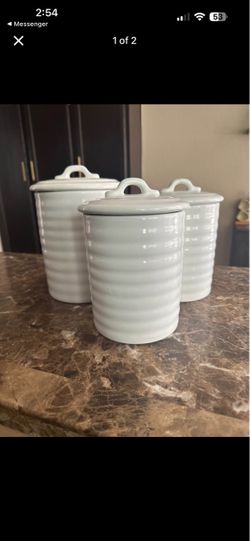 Kitchen canisters