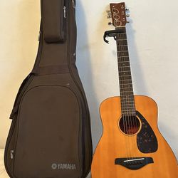 Yamaha Guitar- FG Junior