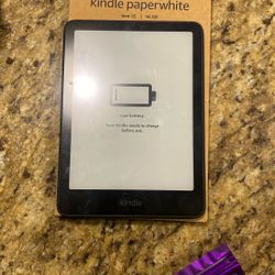 Kindle paperwhite // gen 12 // 16gb