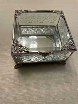 Ornate Glass Jewelry Trinket Box Silver Tone Filigree Mirrored Footed