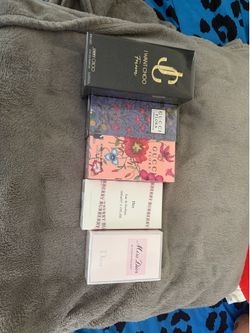 Women’s perfume