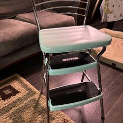 Step Stool Chair 
