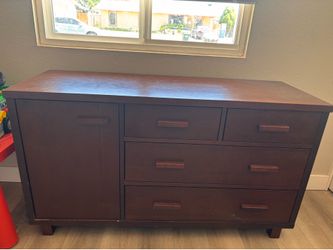 Full size bedroom set and mattress