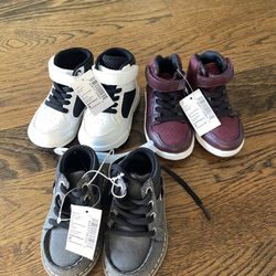 The Childrens Place HiTops Boot toddler Unisex Shoes，3 pairs ，size：4，New