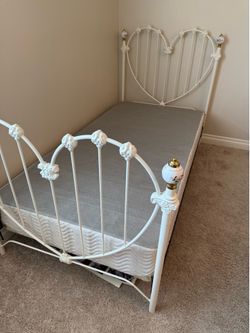 Girl’s Twin Iron Enamel Bed
