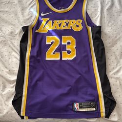 Lebron James Jersey