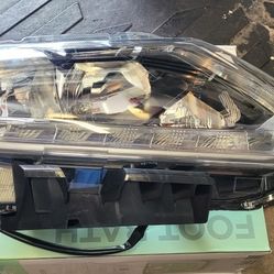 Nissan Rogue Headlight