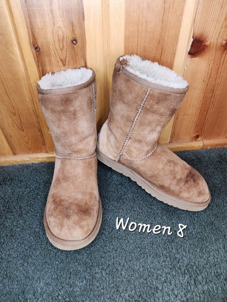 UGG Australia classic boots Women's 8