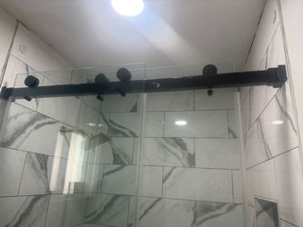 Shower doors 50x55”