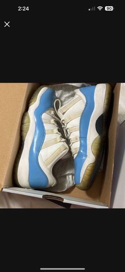 Jordan 11s Lows Size 6 Men