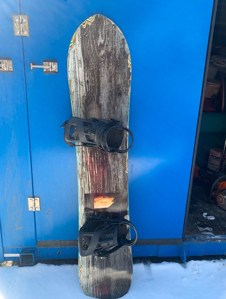Snowboard & Bindings