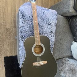 Acoustic Guitar Excellent To Learn Practice Or Start Good Conditions 