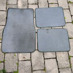 3 Piece Universal Carpet Car Mats 