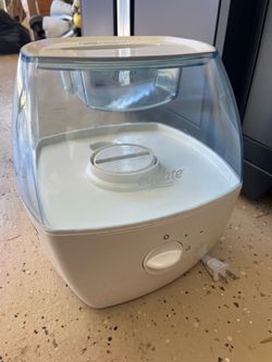 Equate Humidifier