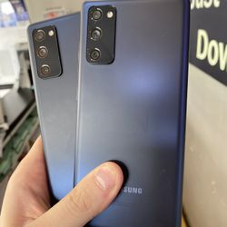 Unlocked Samsung Galaxy S20 FE 5G 128GB