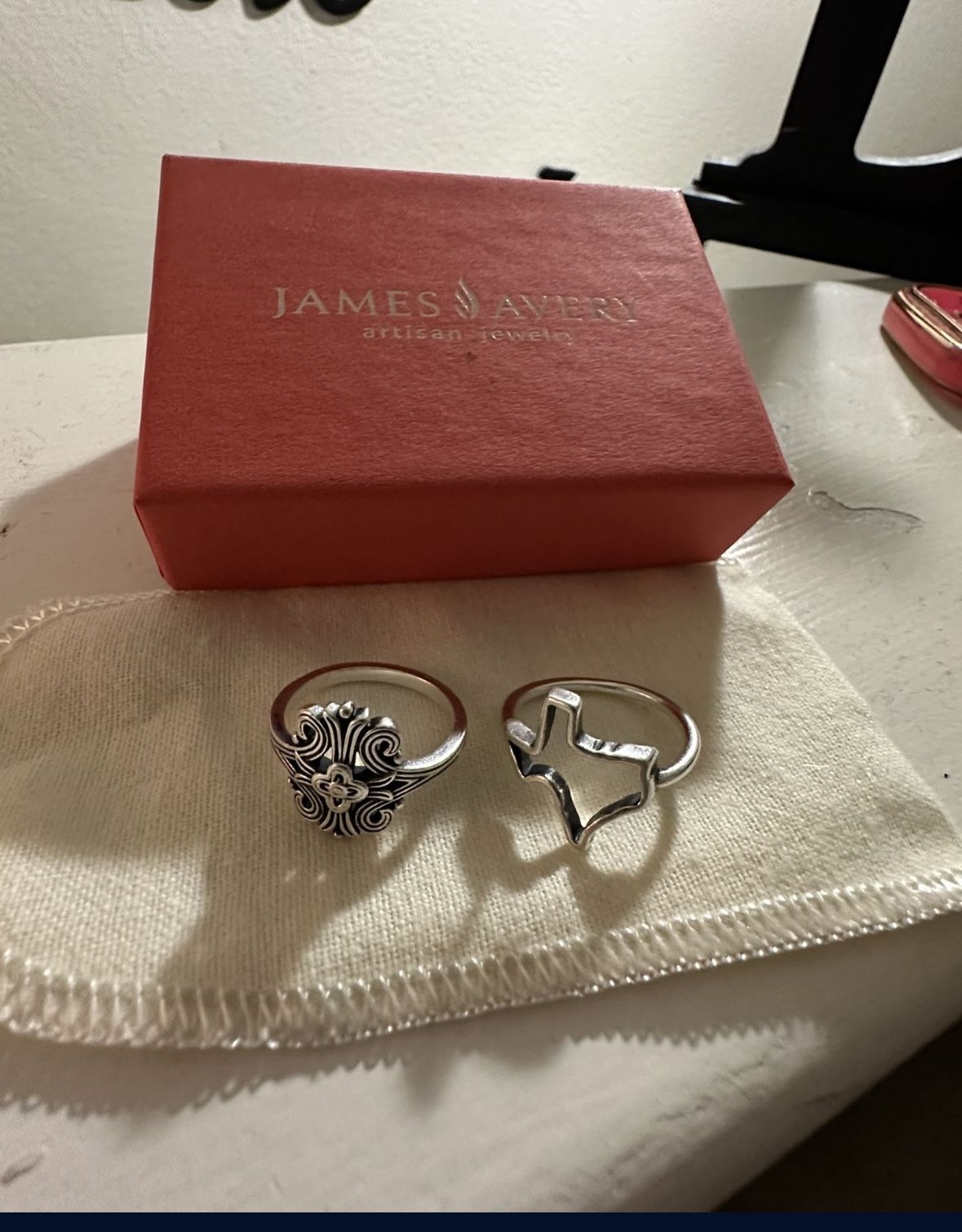 James Avery
