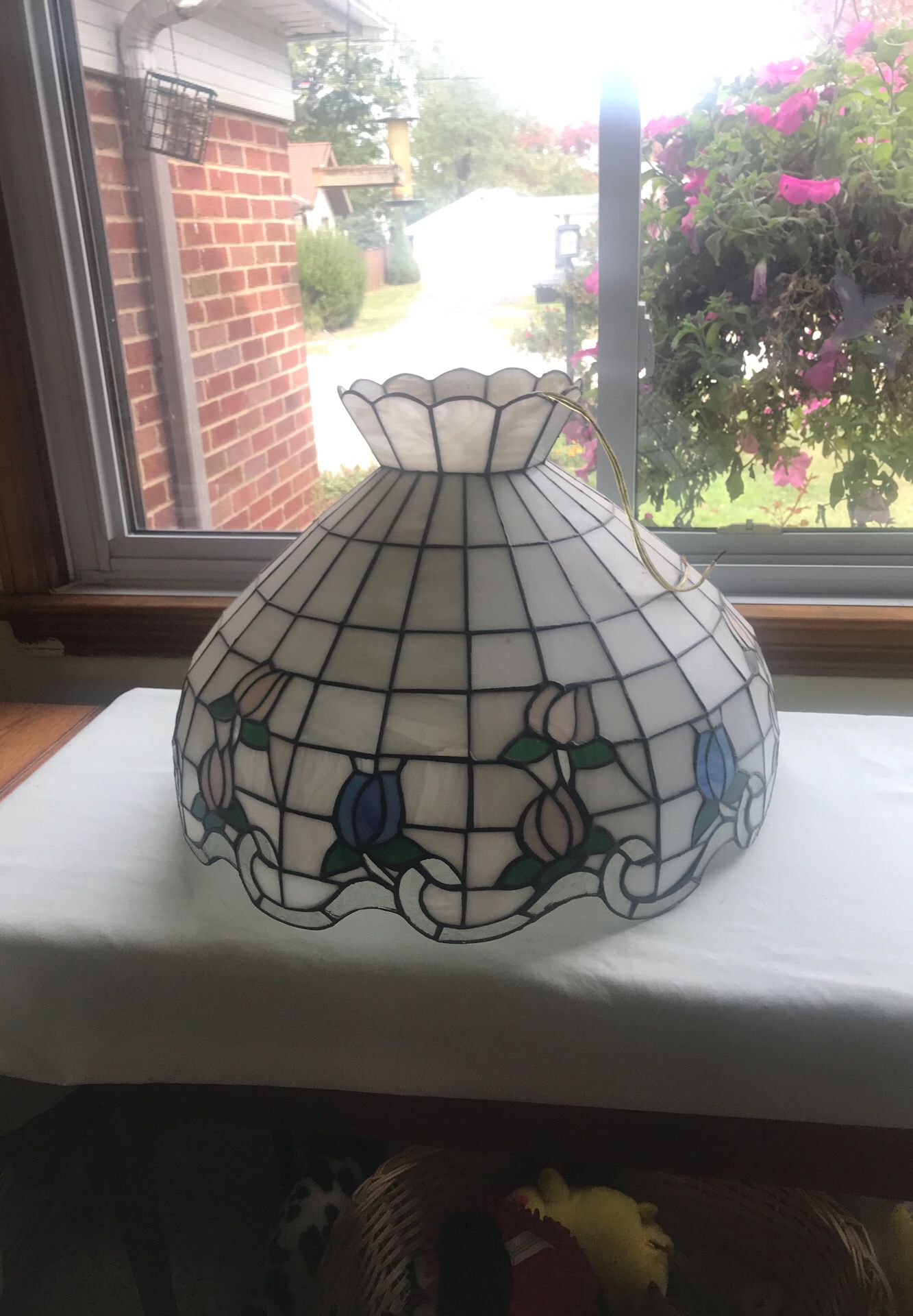 Large stained glass hanging light 20 inch