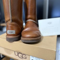 UGG LEATHER BOOTS