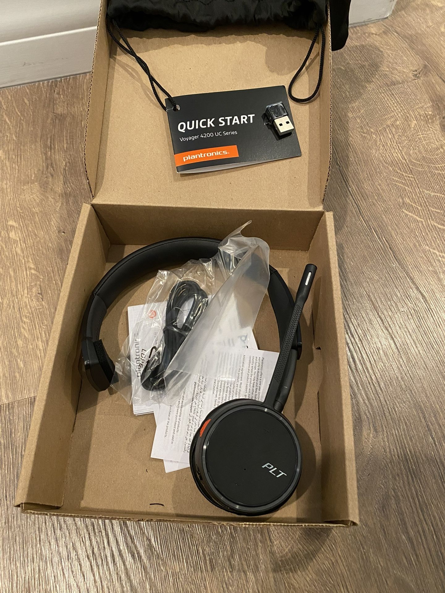Plantronics Voyager 4210 UC Wireless Headset