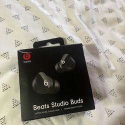 Beats By Dre Wireless Headphones 