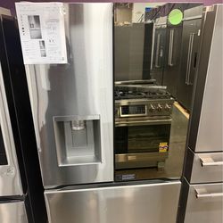 LG-counter depth-glass door French door refrigerator with ice and water