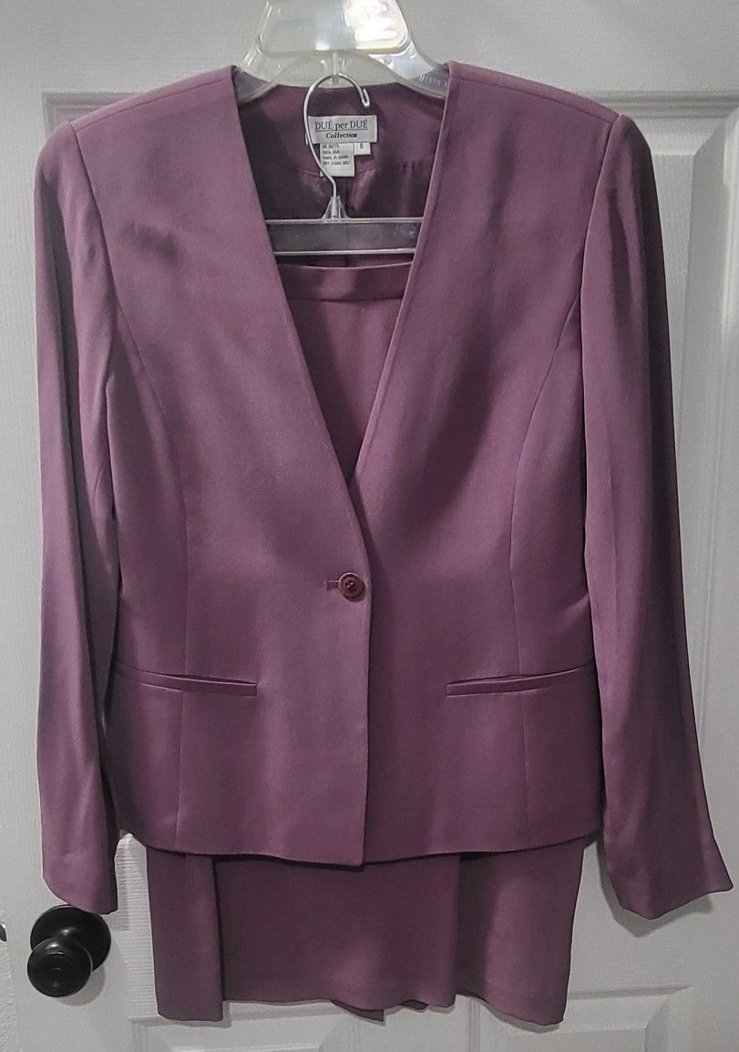 Womans Silk Suite