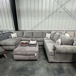3pc Gray Sectional