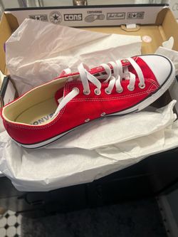 Converse Chuck Taylor All Star Low Top Red 9 -1/2