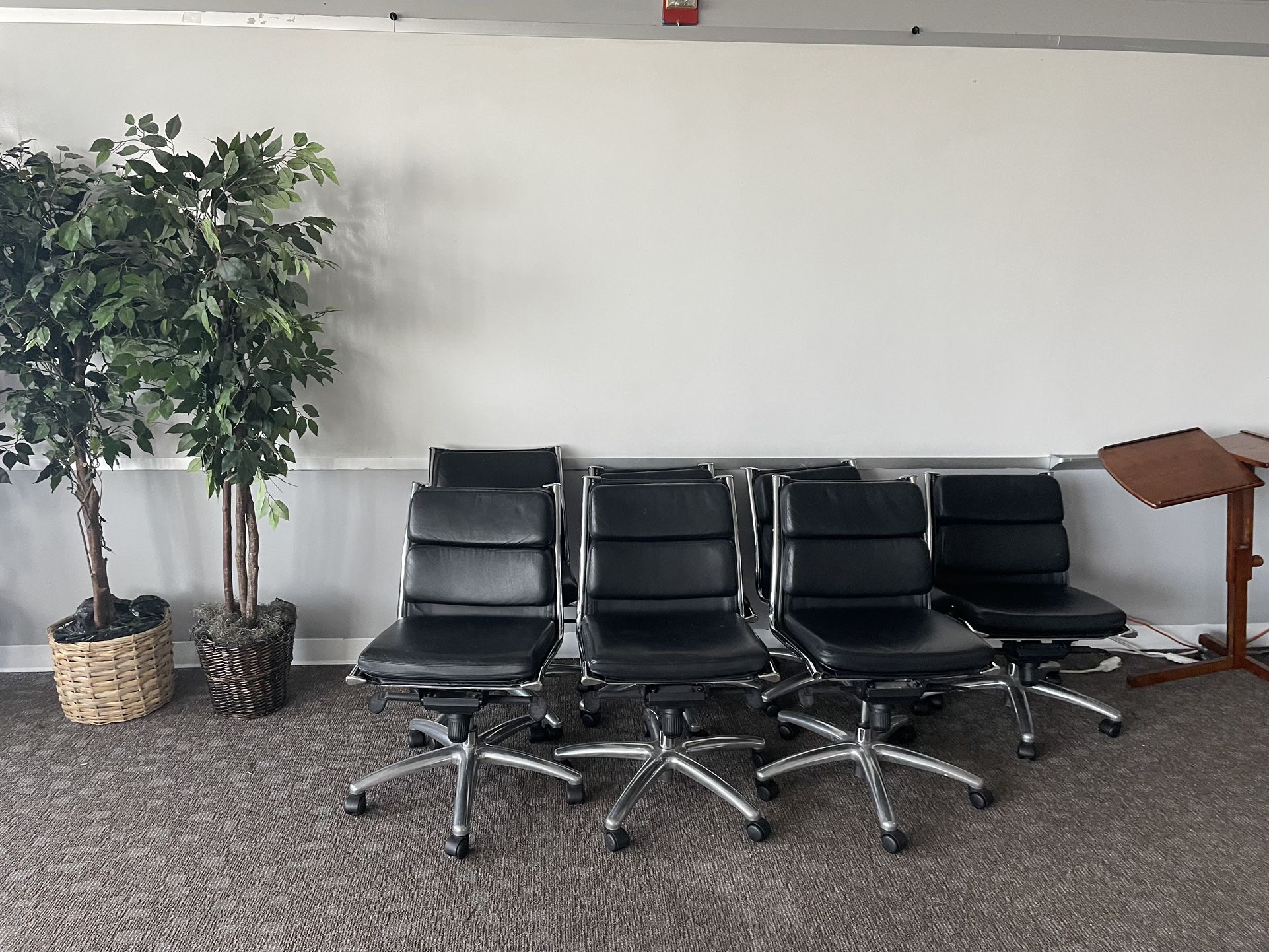 Office leather Chairs