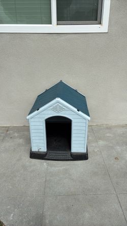 Dog house