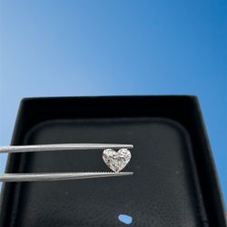 1.01 Ct Lab Grown Heart Shape Certified Diamond 