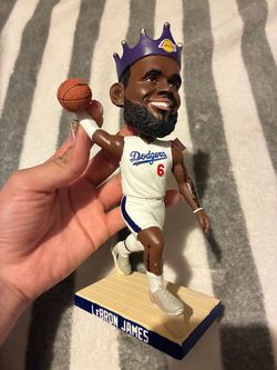 LeBron James Bobblehead Dodgers Lakers Crown