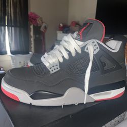 Jordan 4 Bred Men’s Size 10