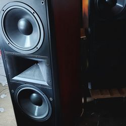 Klipsch CF4 Speakers in CHERRY 3500 obo full demo available