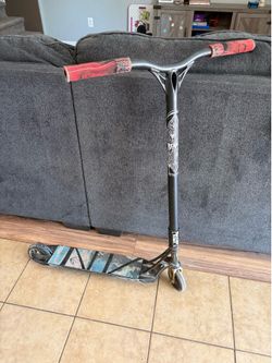 Custom pro scooter