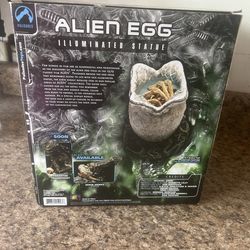 Palisades Alien Egg Illuminated Statue - 8.5" Figure