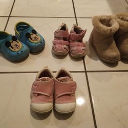 Baby Shoes 