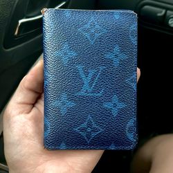 LV (Louis Vuitton) Wallet