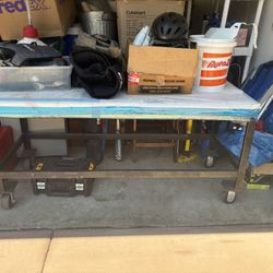 Heavy Duty Work Bench On Casters