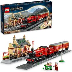 LEGO Harry Potter Hogwarts Express & Hogsmeade Station (76423)