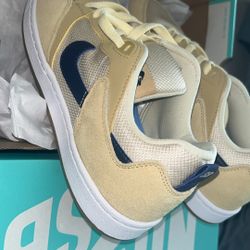 Nike SB Alleyoop Khaki/navy